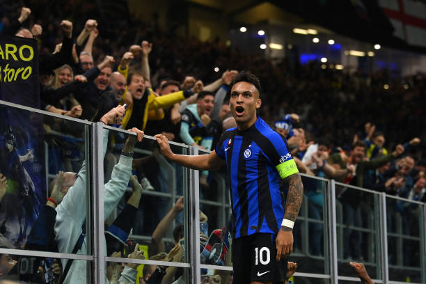 罗马诺:罗马签下韦斯利只是时间问题,转会费为2500万欧.